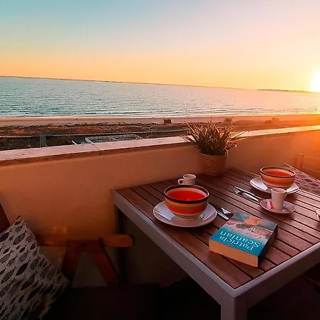 Great Sea View شقة